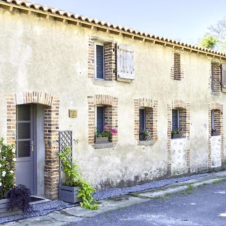Petite Maison De Mouton Azat-le-Riz Luaran gambar