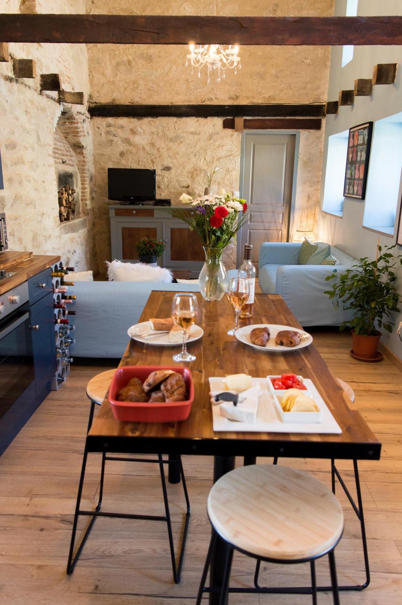 Petite Maison De Mouton Azat-le-Riz Luaran gambar